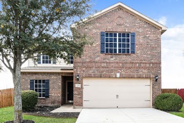 128 DODGE CITY CT NEWARK, TX 76071